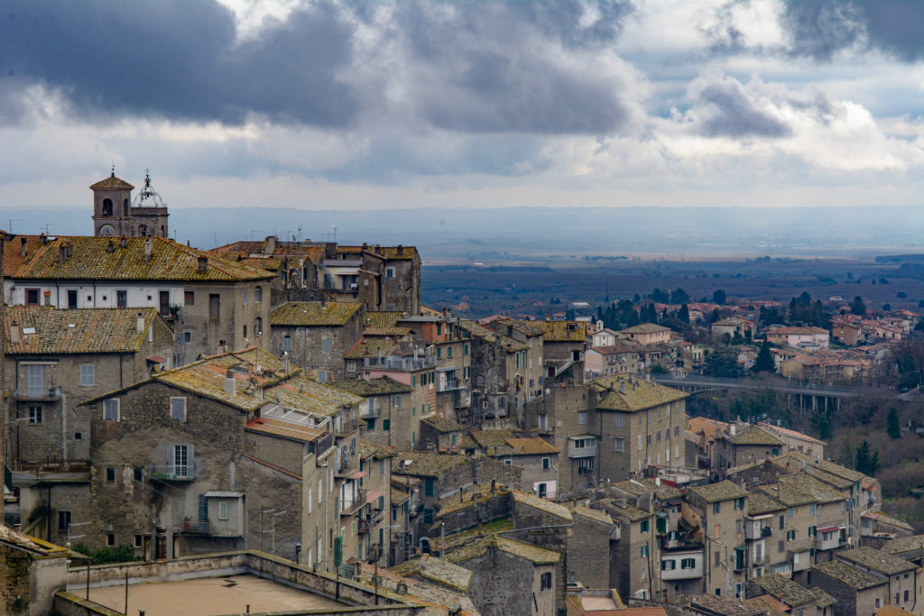 Palazzo Farnese e il borgo di Caprarola  Storyteller della Tuscia